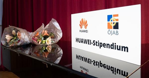 Bild: 10-jähriges Jubiläum für Huawei-Stipendium