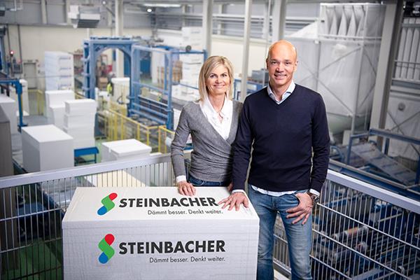 Bild: Der Tiroler Dämmstoffspezialist Steinbacher zieht eine positive Bilanz für das durchwachsene Geschäftsjahr 2022/23 und will im nächsten Jahr rund fünf Mio. Euro ins Unternehmen investieren.