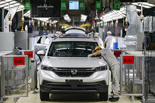 Bild: Italien wirbt um chinesischen Autokonzern Dongfeng