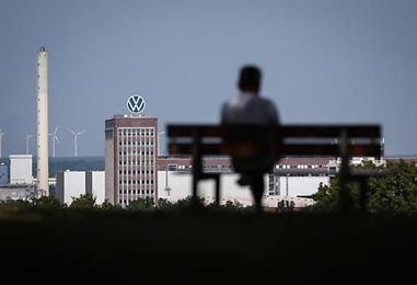 Bild: VW will mindestens drei Werke in Deutschland schließen