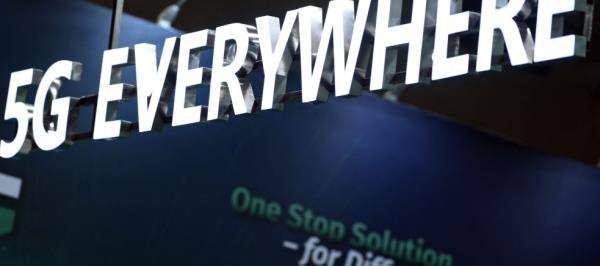 Bild: Smartphone ist zum Dauerbegleiter geworden