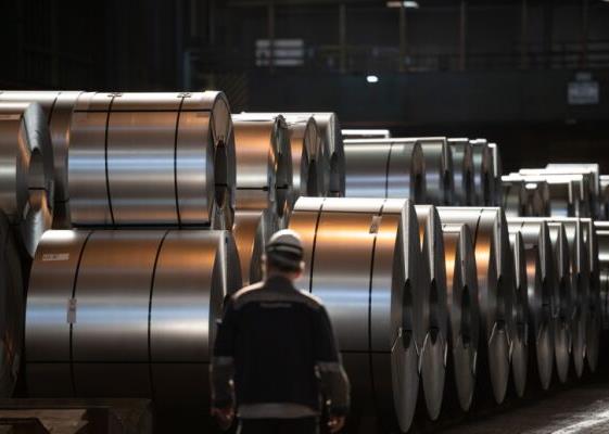 Bild: Verdoppelte US-Zölle auf Stahl und Aluminium in Kraft