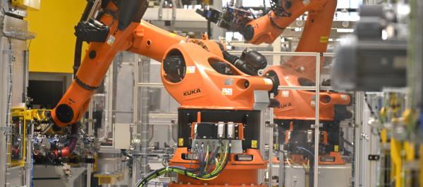Bild: BMW startete mit E-Motorenproduktion in Steyr