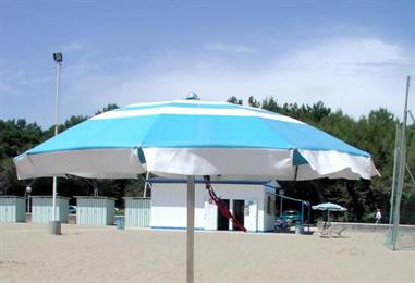 Bild: Italiens Strandbad-Betreiber weisen Vorwürfe zurück