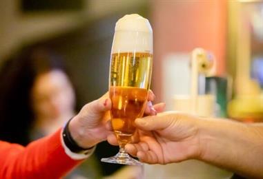 Bild: Bank Austria Konjunkturindikator: Stimmung verbessert sich