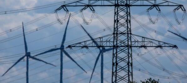 Bild: E-Control: Einsparung durch Netzbetreiber-Reduktion möglich