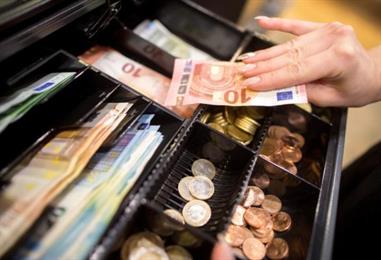 Bild: Rom will Milliarden von Banken und Versicherern einheben