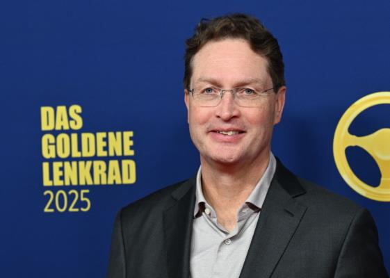 Bild: Mercedes-Benz rückt offenbar von Luxusstrategie ab