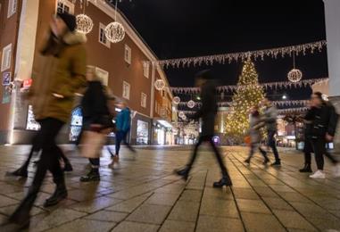 Bild: Handelsforscher rechnen mit besserem Weihnachtsgeschäft