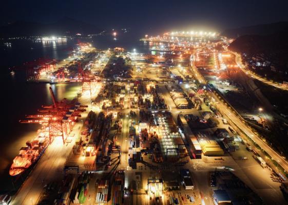 Bild: Chinas Industrie schrumpft weiter