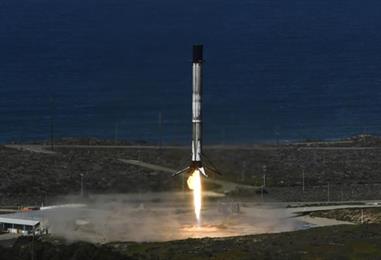 Bild: SpaceX bei Insider-Verkauf mit 800 Mrd. Dollar bewertet