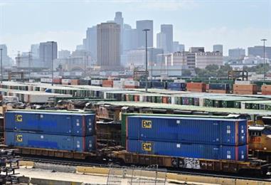 Bild: Weißes Haus: 235 Mrd. Dollar Zolleinnahmen seit Jänner