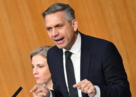 Bild: Hattmannsdorfer und Verbund-Chef für Industriestrompreis