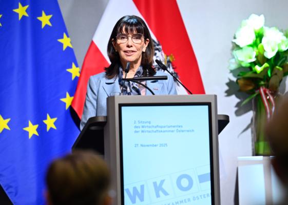 Bild: Martha Schultz bleibt bis 2030 WKÖ-Präsidentin