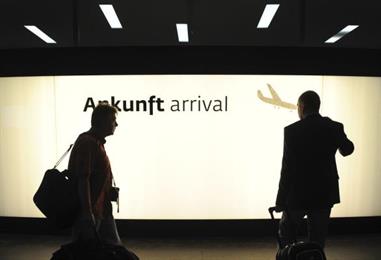 Bild: Flughafen Wien erwartet Passagierrückgang