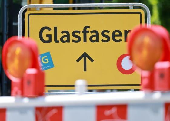 Bild: EU-Kommission will schnelles Internet durchsetzen