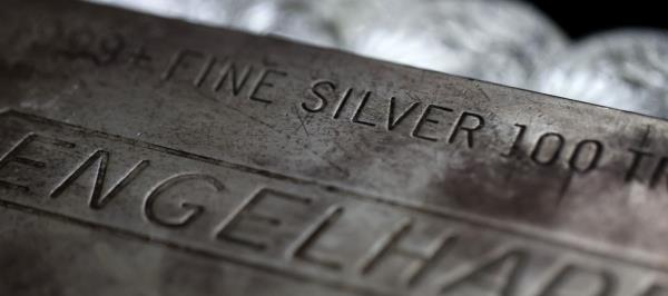 Bild: Silberpreis steigt erstmals über 100 Dollar