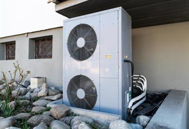 Bild: Mehr fossile Heizungen und weniger Wärmepumpen installiert