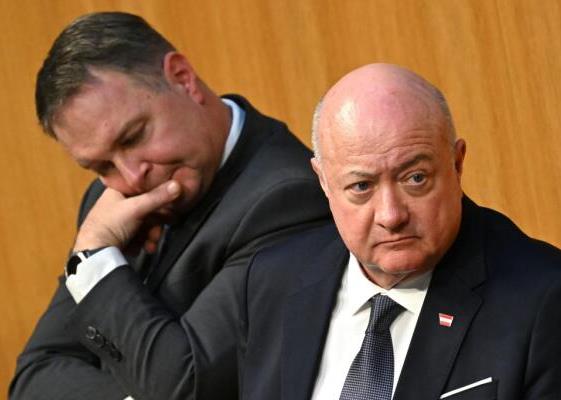 Bild: Spritpreise blieben knapp unter 2 Euro