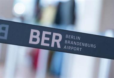 Bild: Warnstreik legt Berliner Flughafen am Mittwoch lahm