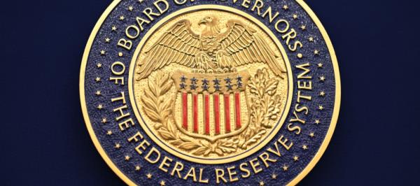 Bild: Federal Reserve: Leitzinsspanne bleibt bei 3,5 bis 3,75 %