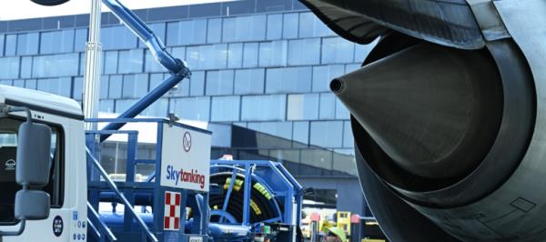 Bild: EU plant Maßnahmen gegen drohenden Kerosinmangel