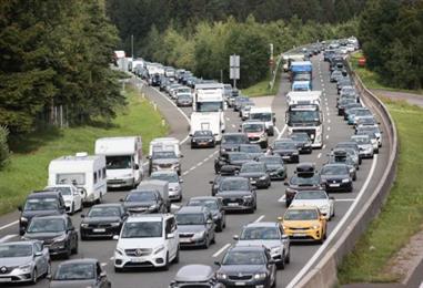 Bild: Reiselust trotz Teuerung und Krisen ungebrochen