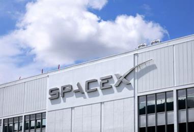Bild: SpaceX im Handel über 2 Billionen Dollar wert
