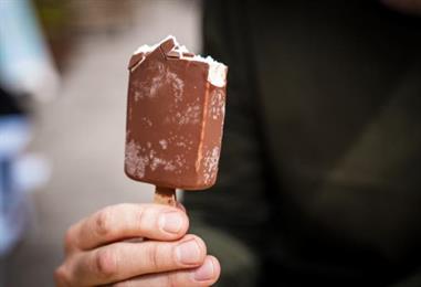 Bild: Eis im Supermarkt oft teurer als in Deutschland