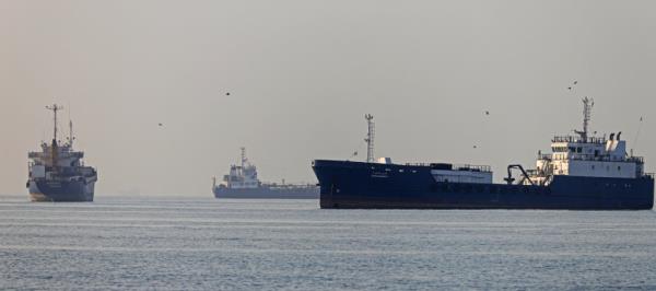 Bild: Schiffsverkehr in Straße von Hormuz vor Stillstand