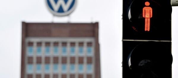 Bild: VW-Chef Blume will Sparpaket bis Jahresende festzurren