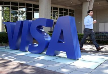 Bild: Visa übertrifft Erwartungen und streicht rund 2.600 Jobs