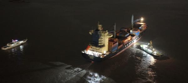 Bild: Chinesischer Frachter durch Arktis nach Europa gestartet