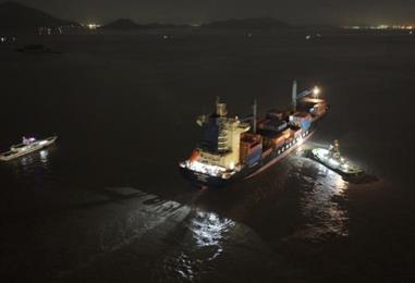 Bild: Chinesischer Frachter durch Arktis nach Europa gestartet