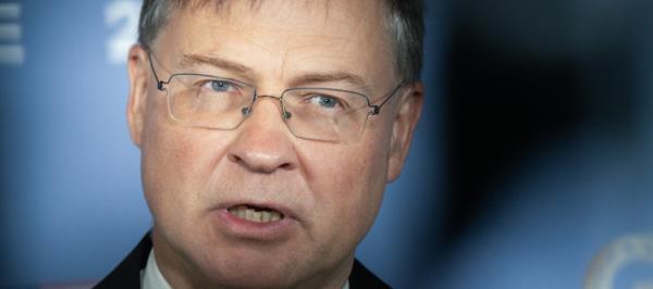Bild: Übergewinnsteuer: EU-Kommission bremst Forderungen