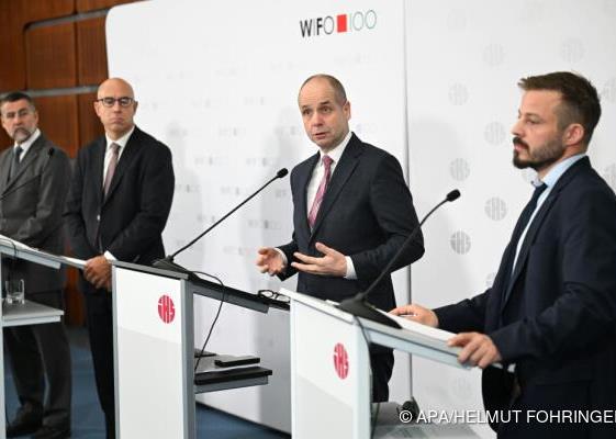 Bild: Industrie stützt Konjunktur - Inflation drückt Reallöhne